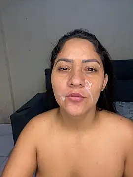XXX chat uživo modela mayemarc