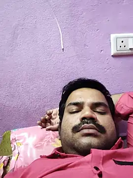 rkr1996kum webcam show