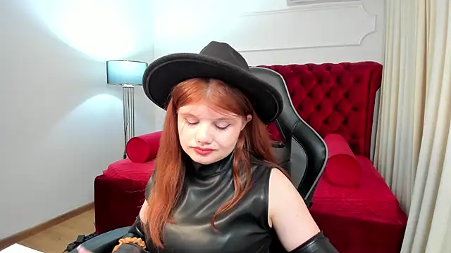 ChloeHalses: απευθείας συνομιλία ΧΧΧ