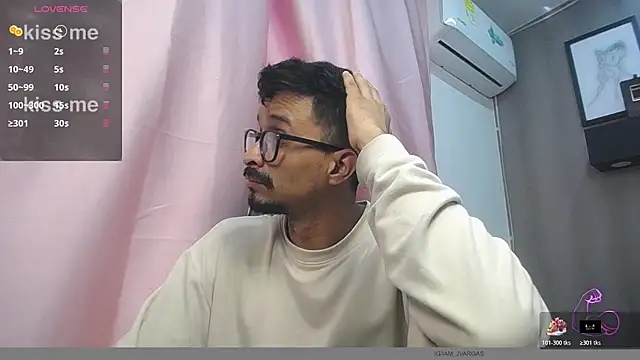 Chat XXX en directo de Amir_guy_