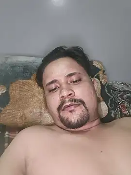 Chat XXX en directo de Tejpaljoshi