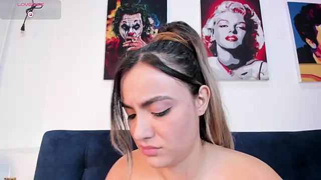 Živý XXX chat IsabellaaJoness