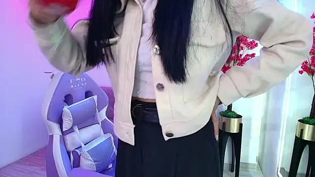 Rainy_doll's Live XXX Chat