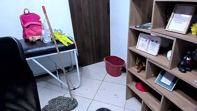 แชท XXX สดของ LeilaSmith_