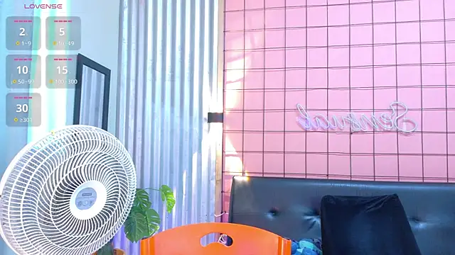 mensia_hernandz's Live XXX Chat