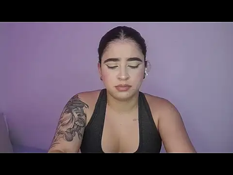 MartinaConnorr Obrolan Langsung XXX