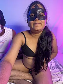 Telugu_PussyCat: διαδικτυακό σόου στην κάμερα