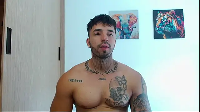 Jacobb_Phoenix Adlı Modelin Canlı XXX Sohbeti