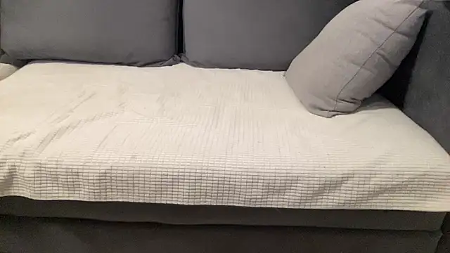 XXX chat uživo modela 4small4inchlol
