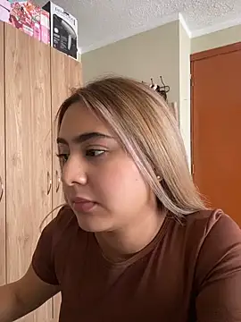 Miabonnett_ Chat XXX live