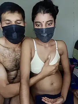 Erotic-Girl Chat XXX in diretta