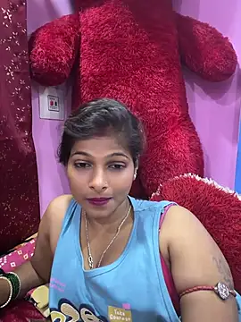 SUZY_QUEEN01 Show in webcam