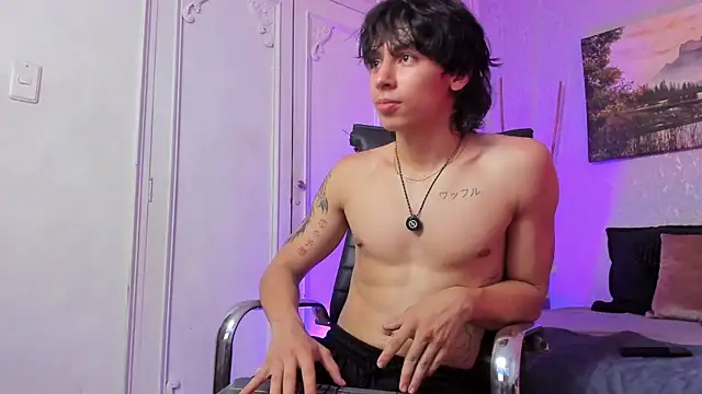 Tyler_durten Chat XXX in diretta