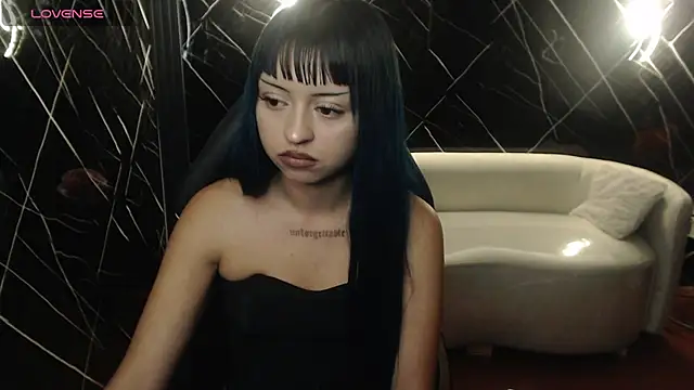 _ceeleste_cute_ Chat XXX live
