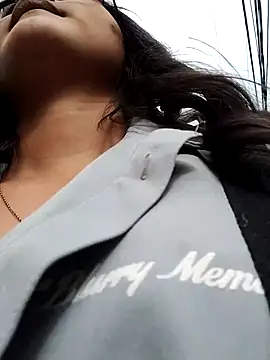 Sembang XXX Secara Langsung Emily-7