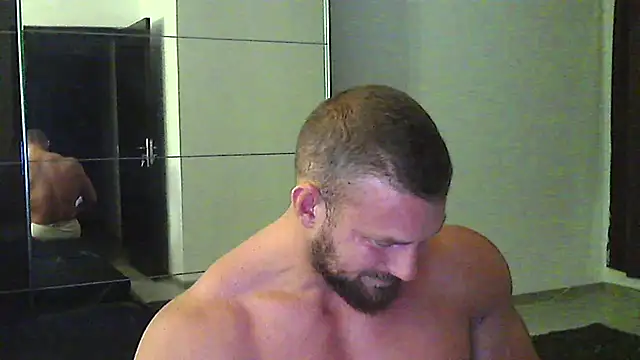 muscularkevin 라이브 XXX 채팅