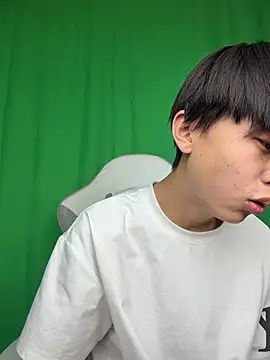 DD-101's Live XXX Chat