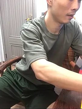 gutou001 Live XXX-Chat