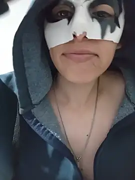 mili-hot লাইভ XXX চ্যাট