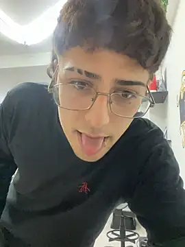 katto333 Show Webcam