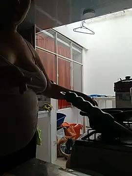 دردشة amaia_15 الجنسية المباشرة