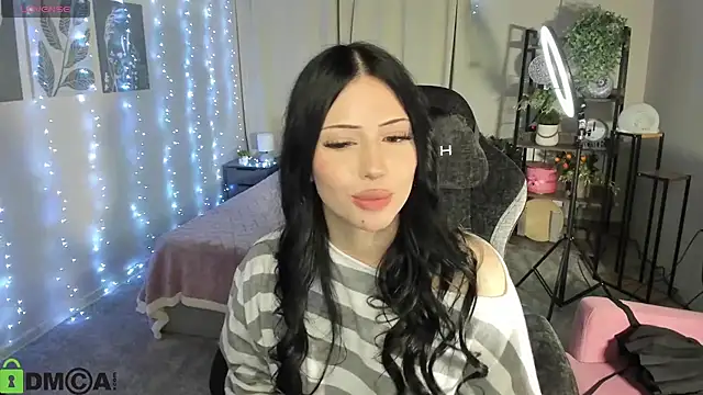 DianaRayyy – Naživo XXX chat