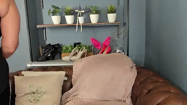 JessicaFoxie Adlı Modelin Canlı XXX Sohbeti