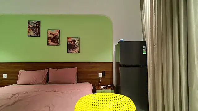 showmeparadise Live XXX-Chat