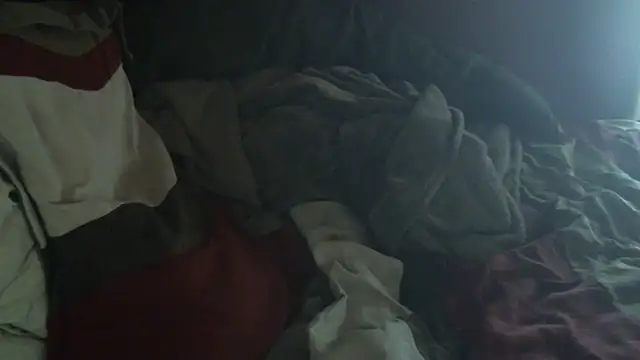 immikew1975's Live XXX Chat