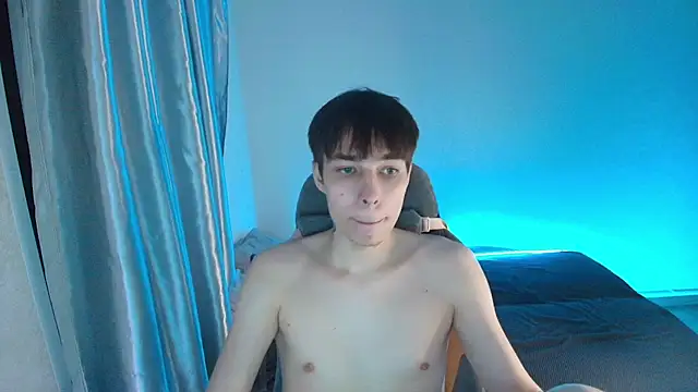 adam_kpoy webcam show