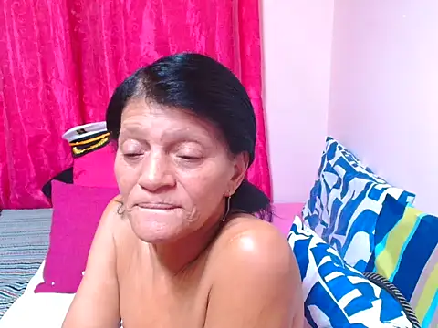 Chat XXX Live sluttyrox