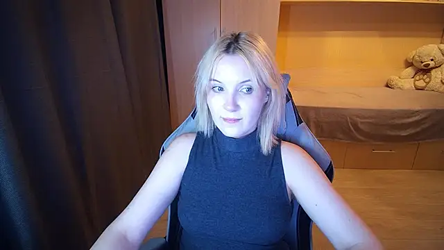 ElsyGven XXX чат на живо