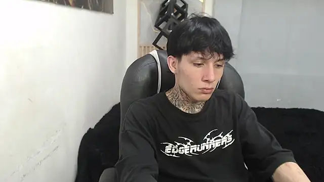 عرض كام Cry_thereal
