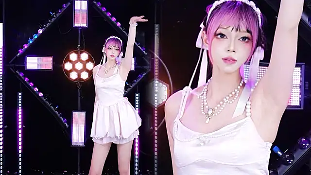 Alice-520のライブXXXチャット