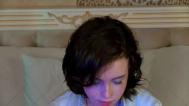 Онлайн чат XXX LanaLedger