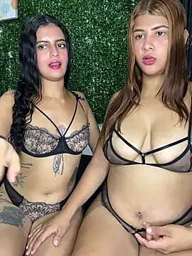 Chat +18 de ValentinaLux_Oficiall ao vivo