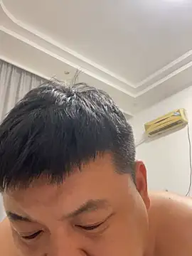 zhang1118 Adlı Modelin Canlı XXX Sohbeti