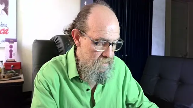 Uncle_Hottie: απευθείας συνομιλία ΧΧΧ