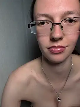 MrsCrazy18's Live XXX Chat