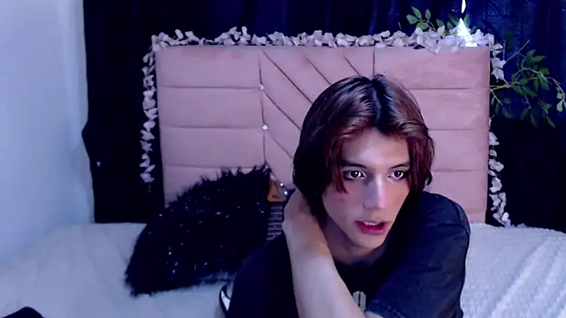oli_dusk Adlı Modelin Canlı XXX Sohbeti
