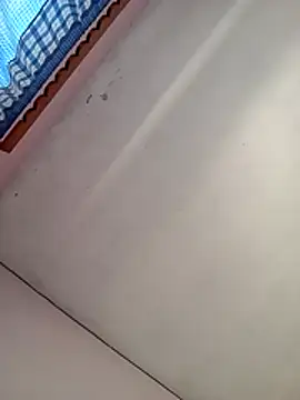Ernesthot82 Show in webcam