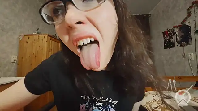 RachelSav – Naživo XXX chat