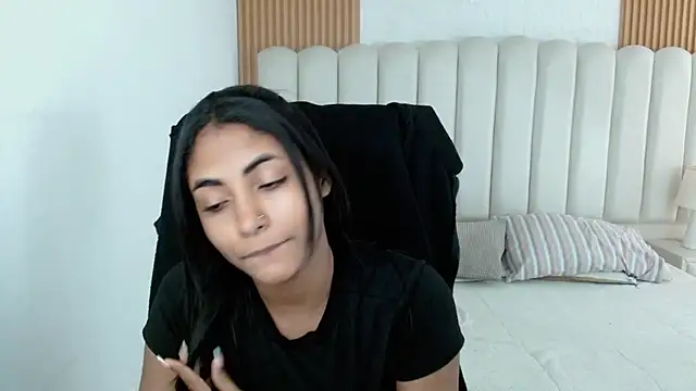 shaneelle Chat XXX in diretta