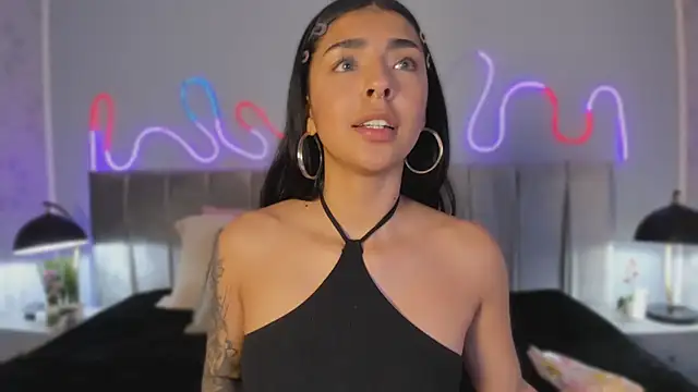 Chat XXX en directo de Freyaa_stone_