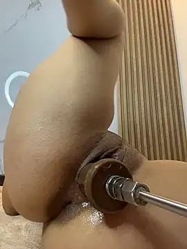 Chat XXX ao vivo de Emily_Trujillo