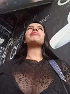 Chatroom XXX en direct de Nathaly_12