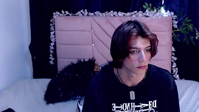 oli_dusk Live XXX-chat