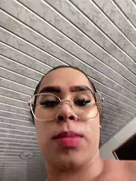 Dulce_smith_1 élő XXX-chatje