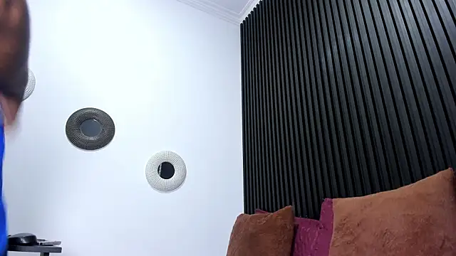 Mommy_Big_Ass Adlı Modelin Canlı XXX Sohbeti