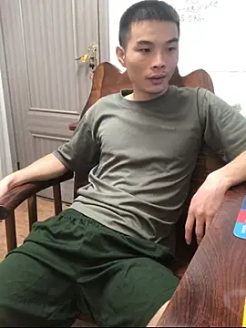 gutou001 라이브 XXX 채팅